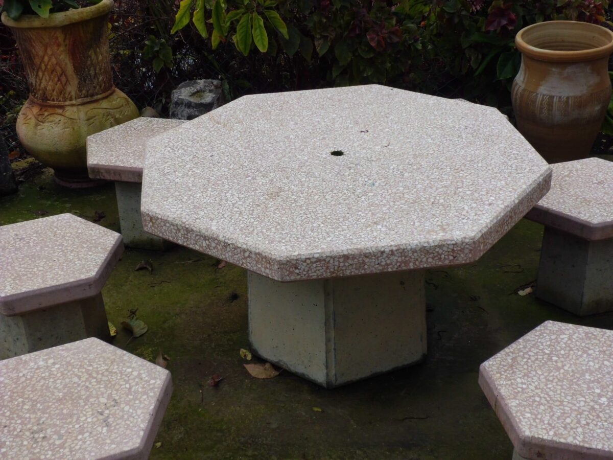 שולחן-מתומן-דגם105-scaled-1.jpg שולחן מתומן דגם 105 – תמונה 1